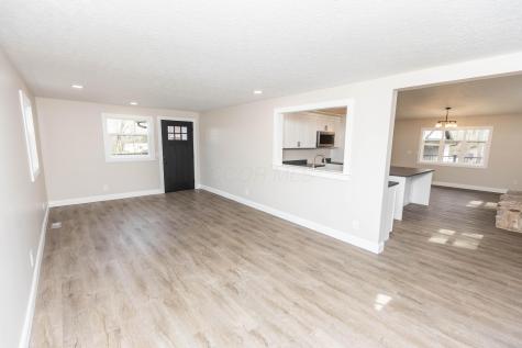 828 Terrace View Drive Howard OH 43028