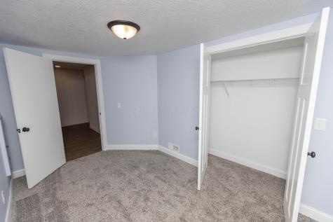 828 Terrace View Drive Howard OH 43028