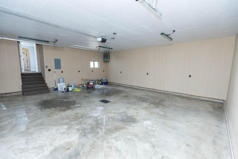 828 Terrace View Drive Howard OH 43028