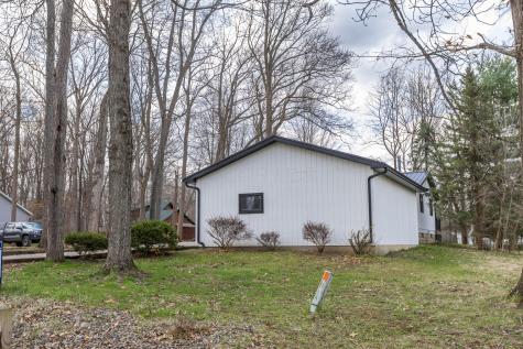 828 Terrace View Drive Howard OH 43028