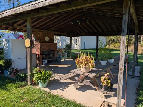 9933 Blue Road Mount Vernon OH 43050