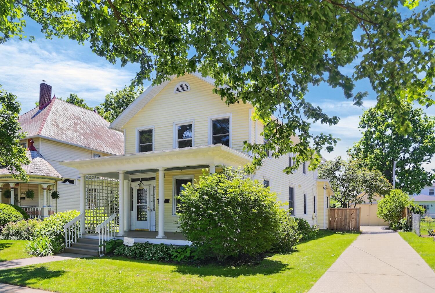 612 E High Street Mount Vernon OH 43050