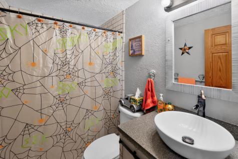 13 Dogwood Terrace Mount Vernon OH 43050