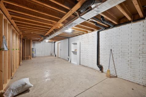 464 Grand Ridge Drive Howard OH 43028