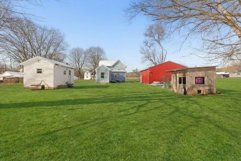 12632 Howard Danville Road Howard OH 43028