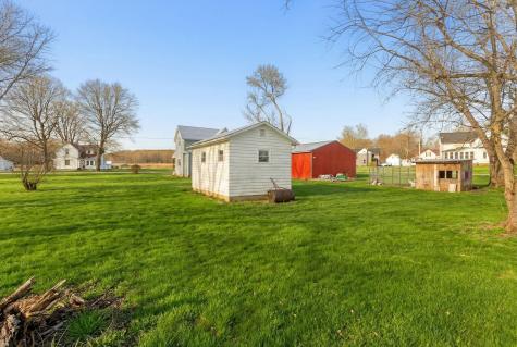 12632 Howard Danville Road Howard OH 43028