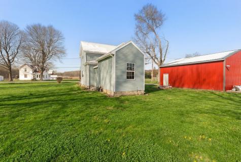 12632 Howard Danville Road Howard OH 43028