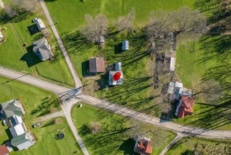 12632 Howard Danville Road Howard OH 43028