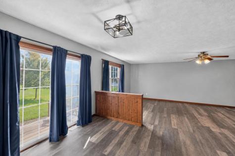 4 Compass Point Court Mount Vernon OH 43050