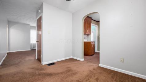 691 Jefferson Street Utica OH 43080
