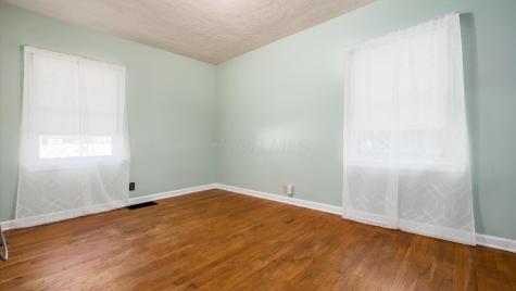 691 Jefferson Street Utica OH 43080