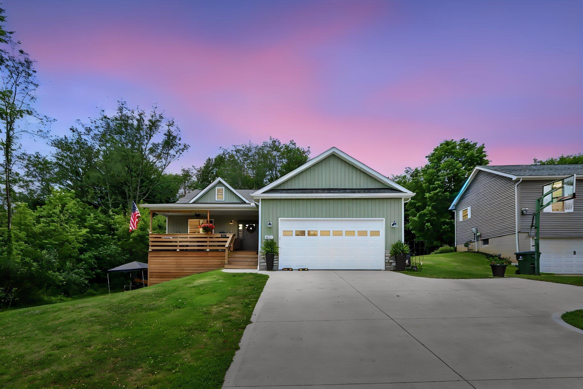 421 Mcintosh Drive Howard OH 43028