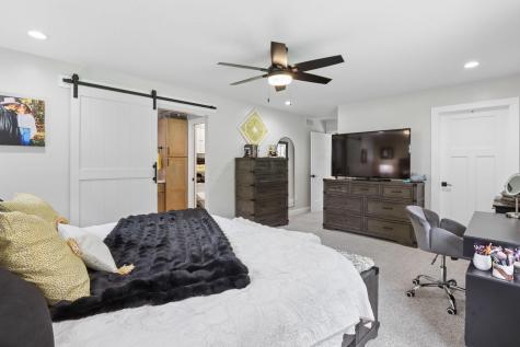 421 Mcintosh Drive Howard OH 43028