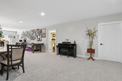 421 Mcintosh Drive Howard OH 43028