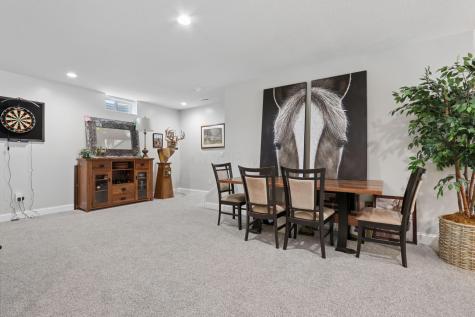 421 Mcintosh Drive Howard OH 43028