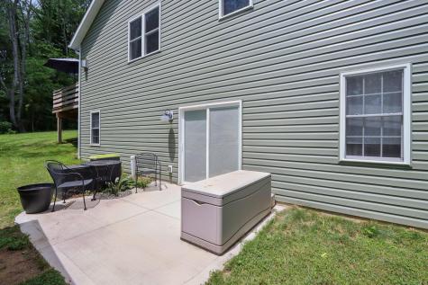 421 Mcintosh Drive Howard OH 43028