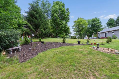 421 Mcintosh Drive Howard OH 43028