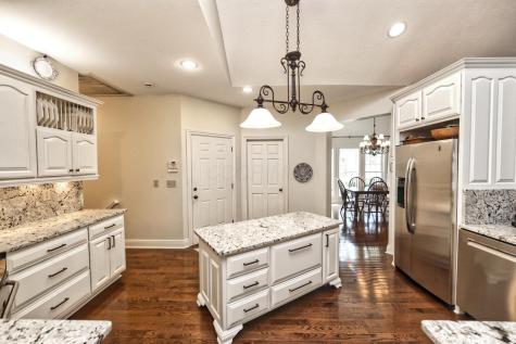 7219 Johnstown Road Mount Vernon OH 43050