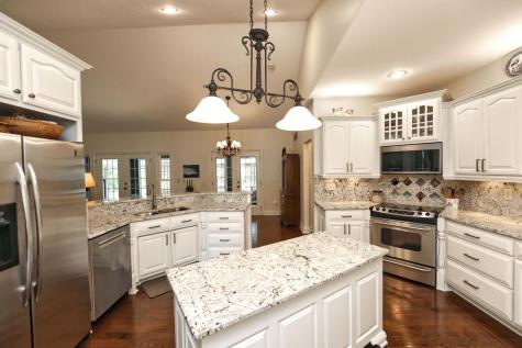 7219 Johnstown Road Mount Vernon OH 43050