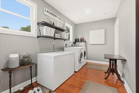 44 S Hartford Avenue Centerburg OH 43011