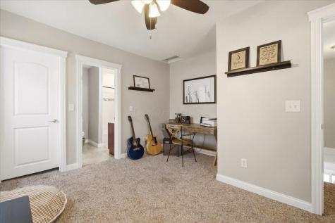 44 S Hartford Avenue Centerburg OH 43011