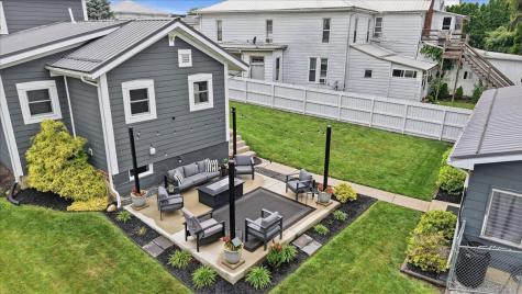44 S Hartford Avenue Centerburg OH 43011