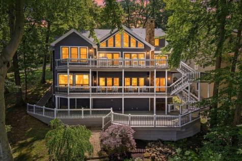 657 King Beach Drive Howard OH 43028
