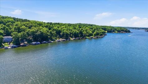 657 King Beach Drive Howard OH 43028