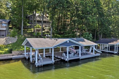 657 King Beach Drive Howard OH 43028