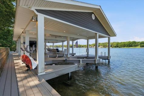 657 King Beach Drive Howard OH 43028