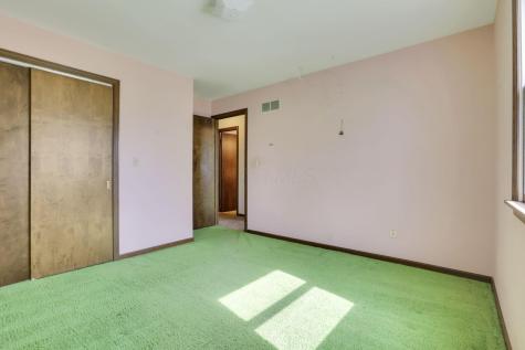 314 E Woodside Drive Gambier OH 43022