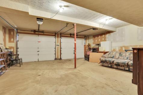 314 E Woodside Drive Gambier OH 43022