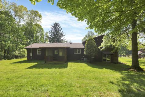 314 E Woodside Drive Gambier OH 43022