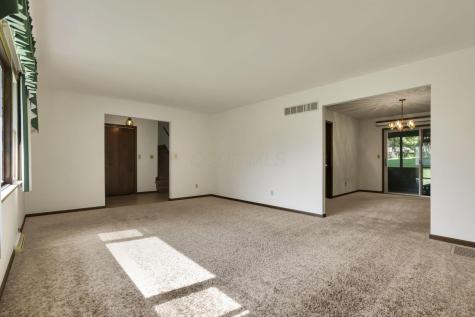 314 E Woodside Drive Gambier OH 43022