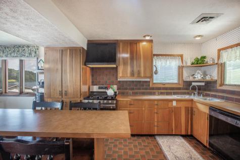 409 Lakeview Heights Drive Howard OH 43028