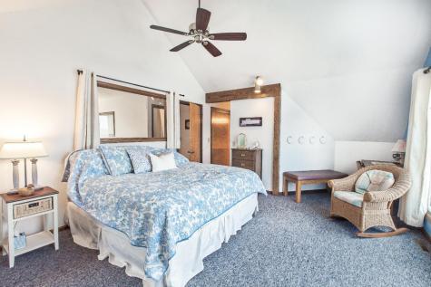 409 Lakeview Heights Drive Howard OH 43028