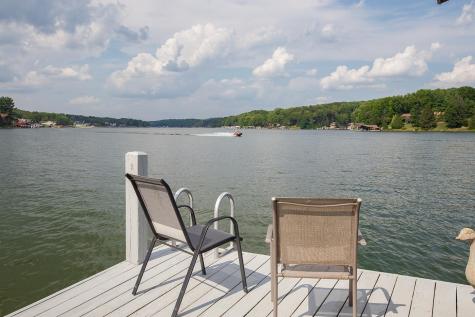 409 Lakeview Heights Drive Howard OH 43028