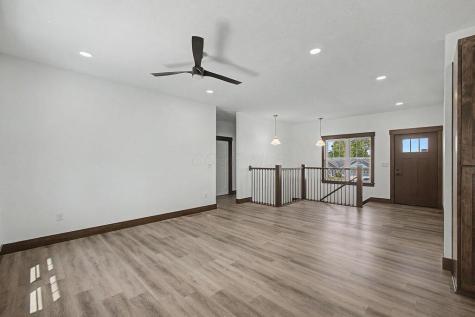 867 Fairway Drive Howard OH 43028