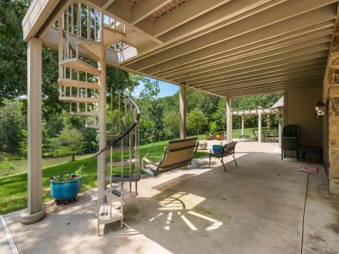 236 Tom Corwin Road Wellston OH 45692