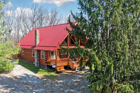 3020 Township Road 190 Fredericktown OH 43019