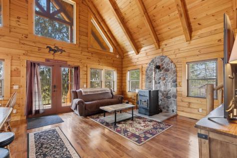 3020 Township Road 190 Fredericktown OH 43019