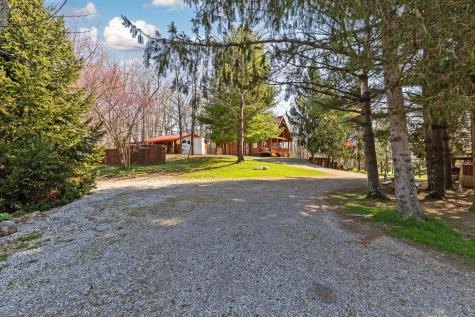 3020 Township Road 190 Fredericktown OH 43019