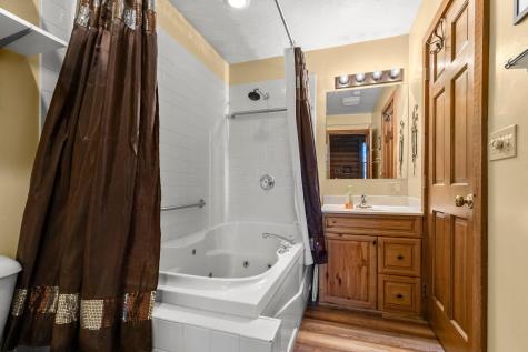 3020 Township Road 190 Fredericktown OH 43019