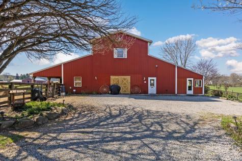 3020 Township Road 190 Fredericktown OH 43019
