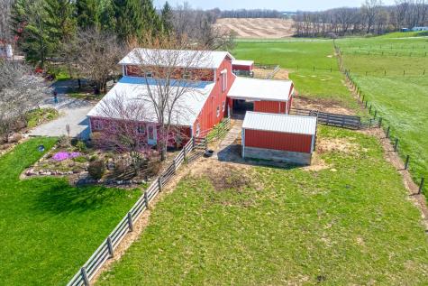 3020 Township Road 190 Fredericktown OH 43019