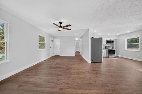 4416 White Road Centerburg OH 43011