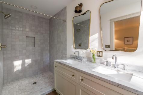 399 Valleyridge Drive Howard OH 43028