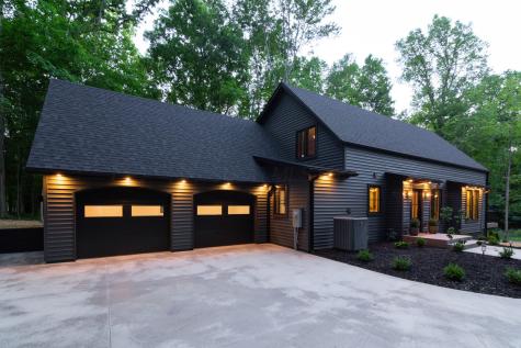 399 Valleyridge Drive Howard OH 43028