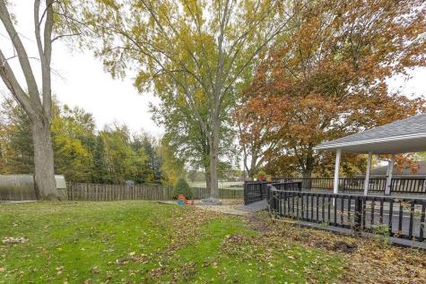 15 Summit Drive Fredericktown OH 43019