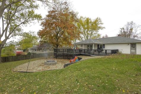 15 Summit Drive Fredericktown OH 43019